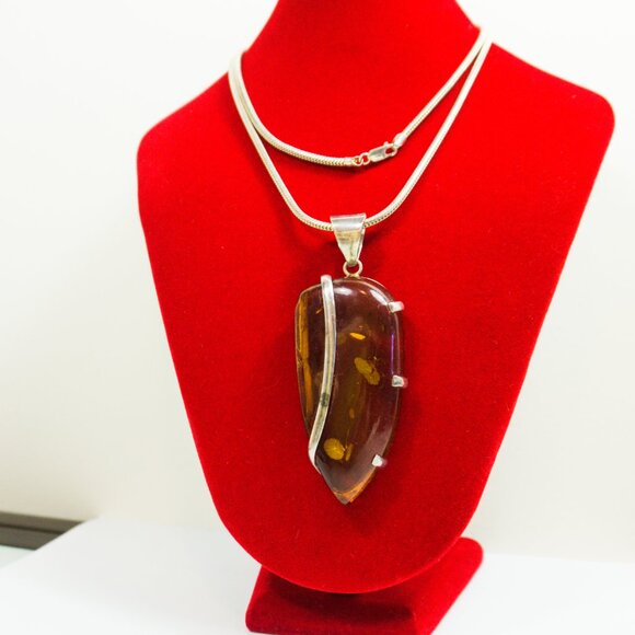 Hue Amber Pendants Set in 925 Silver With Extra Long Snake Chain 29" Rare Gift - Picture 13 of 17